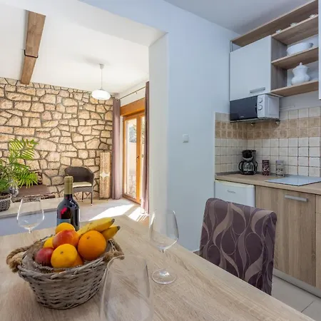 Anita Appartement *